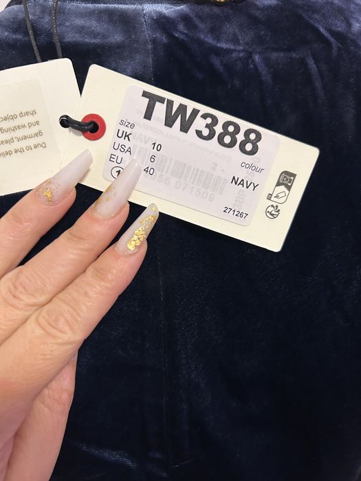 Salopetă nouă Ted Baker