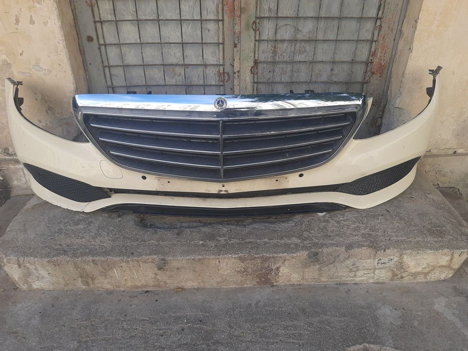 Grile si bari mercedes w213