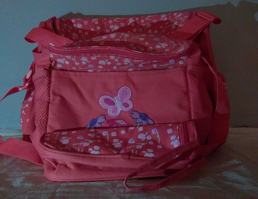 Детская сумка для мамы