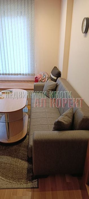 Дава се под наем Двустаен апартамент в Варна, Конфуто - 50 кв.м за 348.84 € - Снимка #3