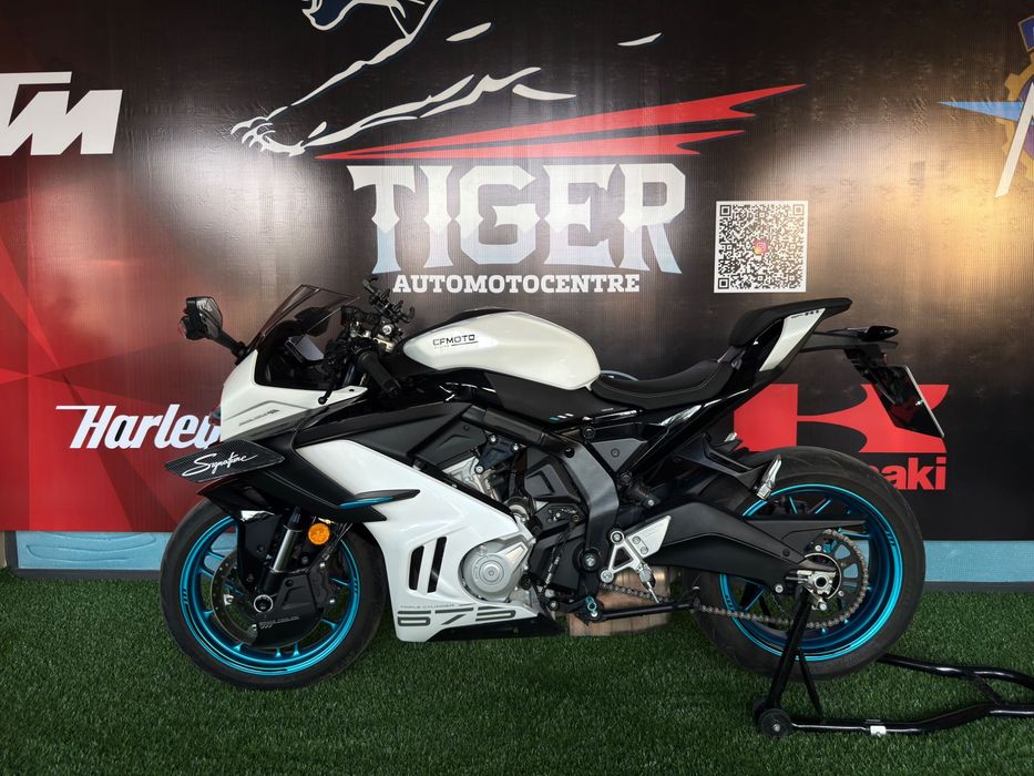 CF Moto 675SR-R 2025 Yil