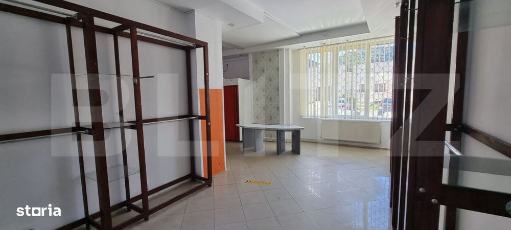 Spatiu comercial 110 mp, ultracentral, open space – ideal outlet / s