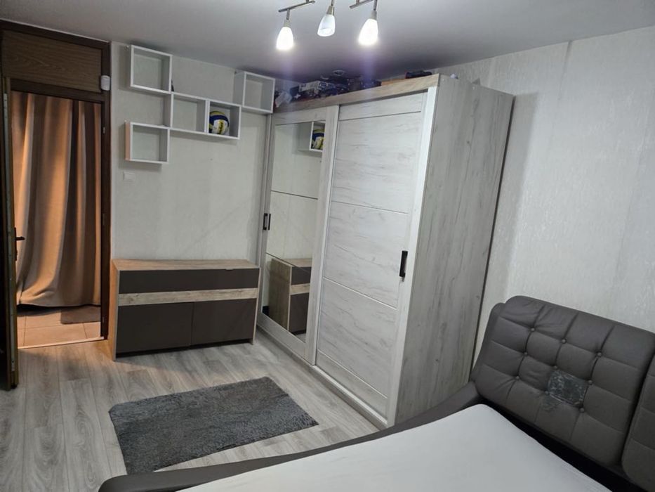 Vand apartament in Olimp