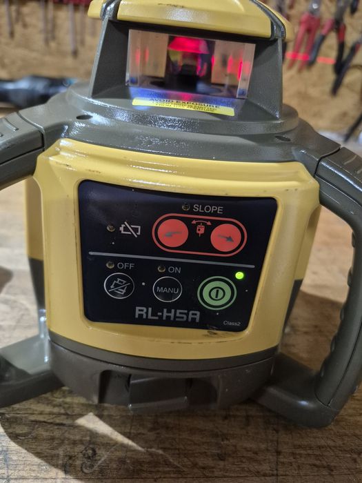 Nivela laser rotativa TOPCON RL-H5A