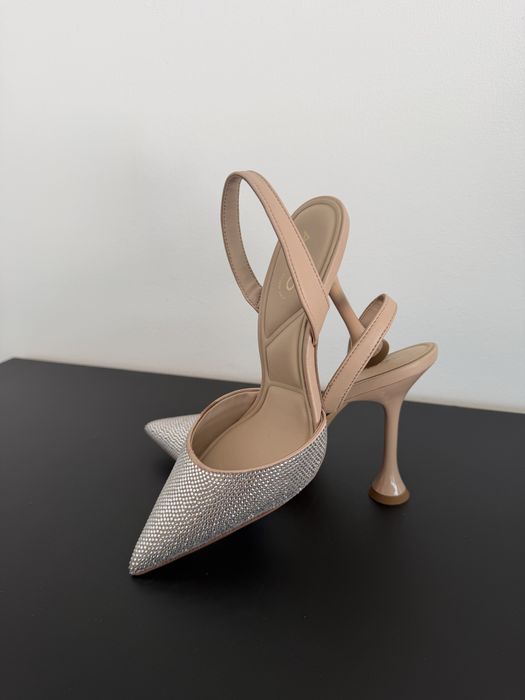 Pantofi cu toc aldo marimea 36