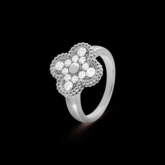 Van Cleef & Arpels VCA Silver Diamond Alhambra Clover Дамски Пръстен