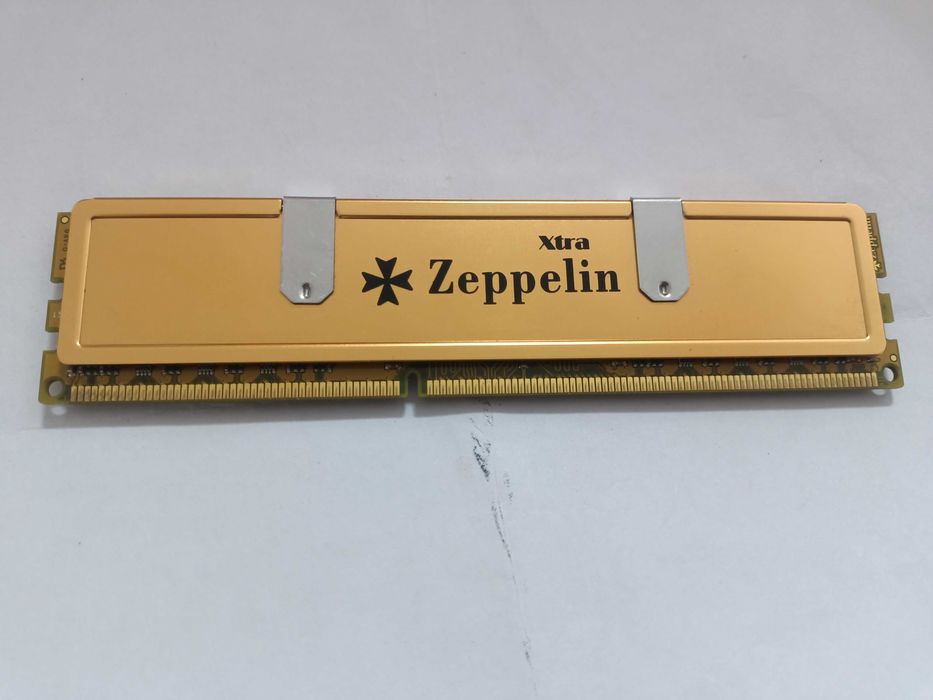 Продам ОЗУ "Zeppelin" для РС (DDR3 8Гб 1333).