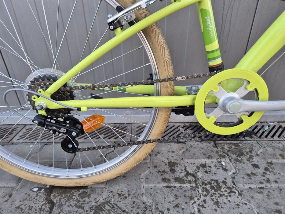 Trotinetă oxelo MID 5 și bicicleta B-TWIN POLY 300