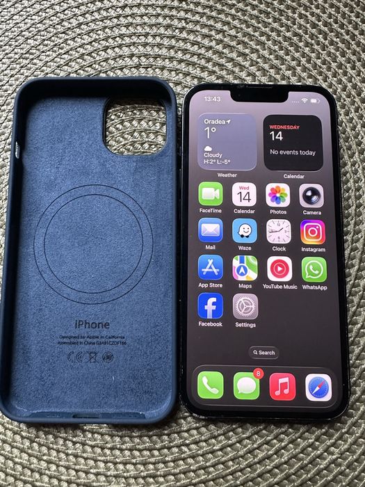 Apple iphone 13 albastru inchis