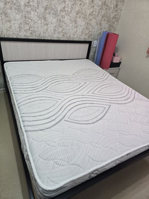 Продам кровать 150×190