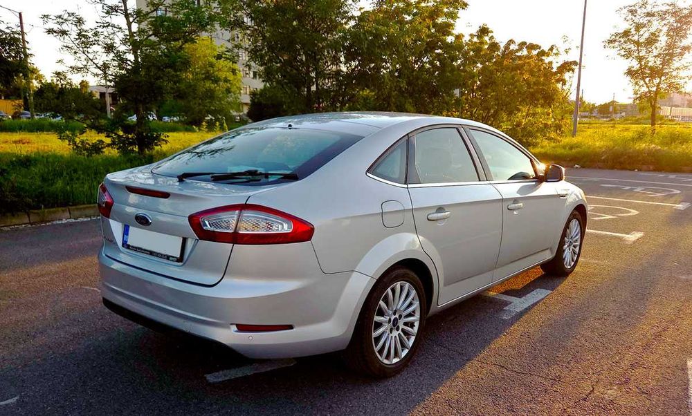 Vând FORD MONDEO MK4 2014 [fara schimb]