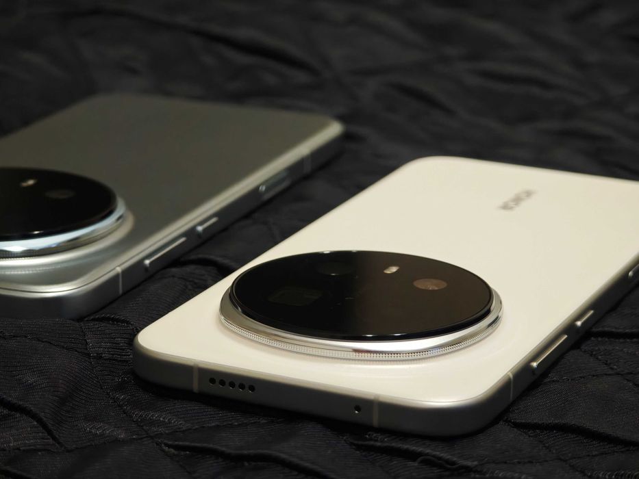 Нов Honor Magic8 Pro - 6.71", SD8 Elite Gen5; 7200mAh 120W;200mpx