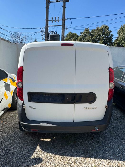 FIAT Doblo 2013 — imagine 3