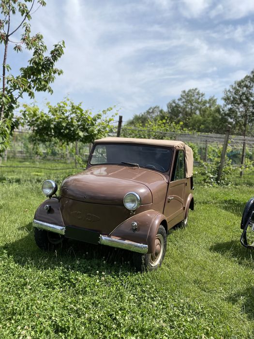 Аренда для фотосессии Ретро авто СМЗ Моргуновка из музейной коллекции