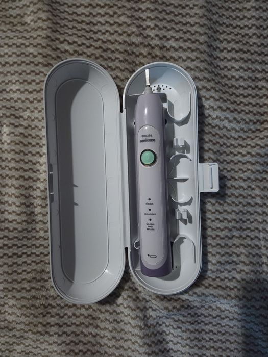 Четка да дъби Philips sonicare