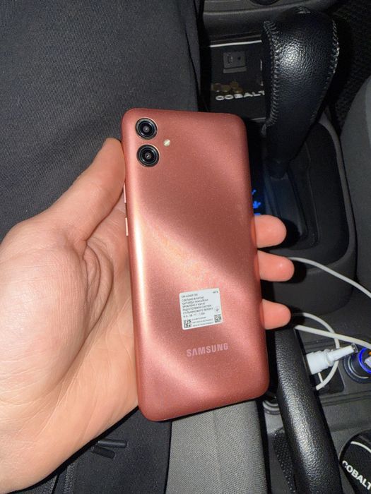 Продам Samsung Galaxy A04e