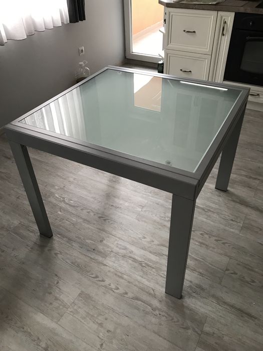 Разтегателна Трапезна маса