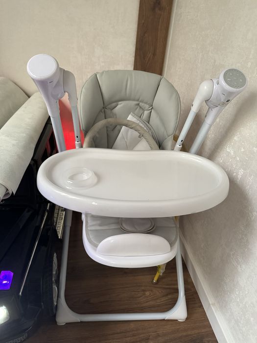 Детский столик + качалка