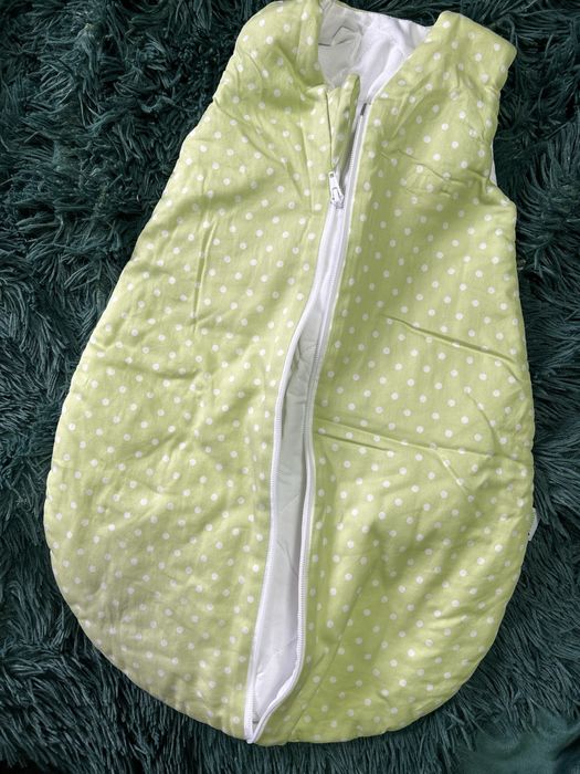 Lot bebe 200 de lei
