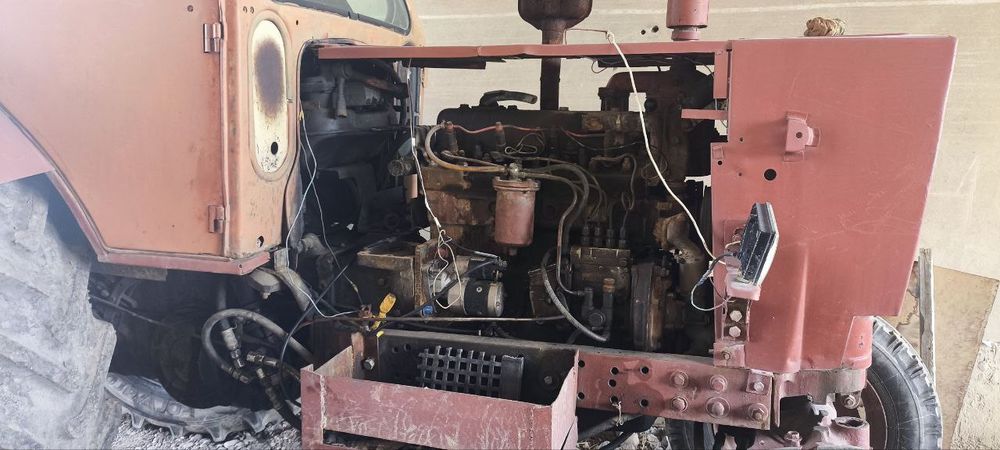 Sotiladi Traktor Yumz