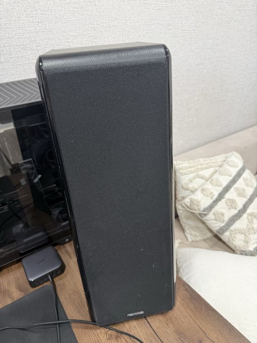 Microlab solo 19