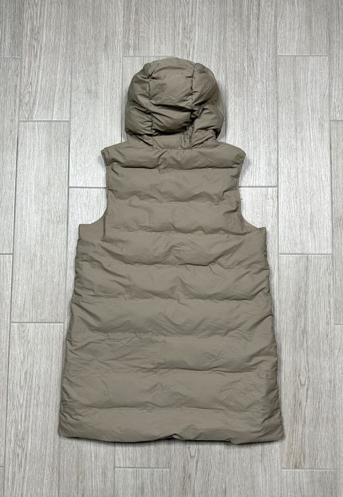 Дамски елек Zara - размер L, отлично състояние