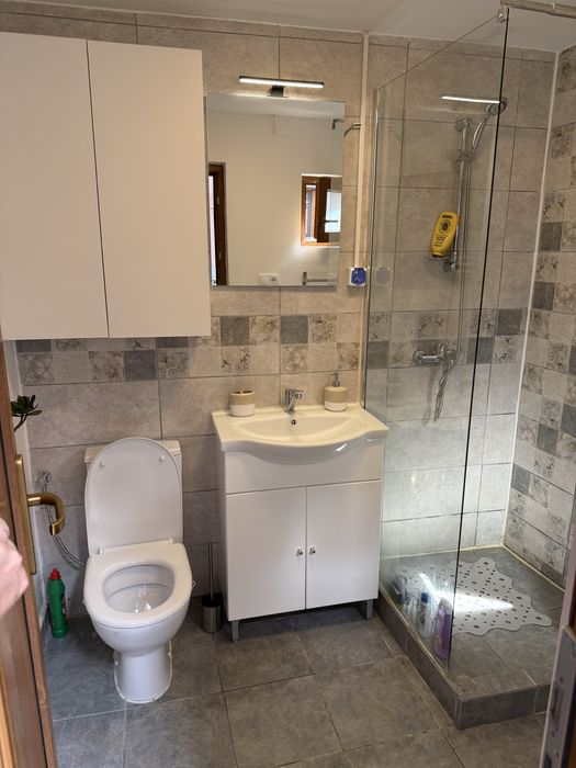 Cazare Muncitori Cluj ultracentral | 4 Locuri disponibile | Baie Proprie | De la 40 Lei/Noapte