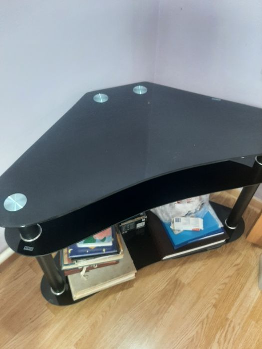 Продам стеклянную тумбу