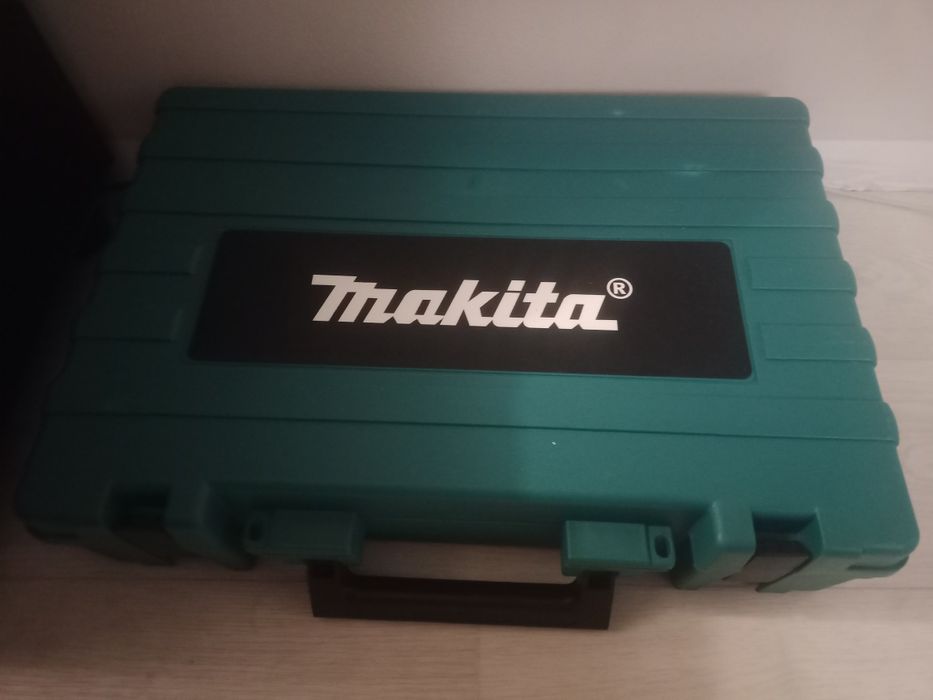 Набор электроинструментов