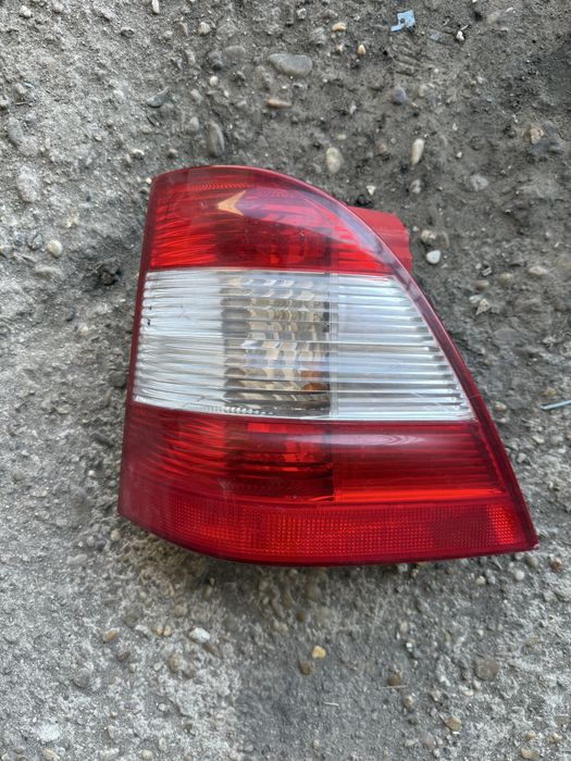 Заден стоп за Mercedes ML W163 Facelift (1999–2005)