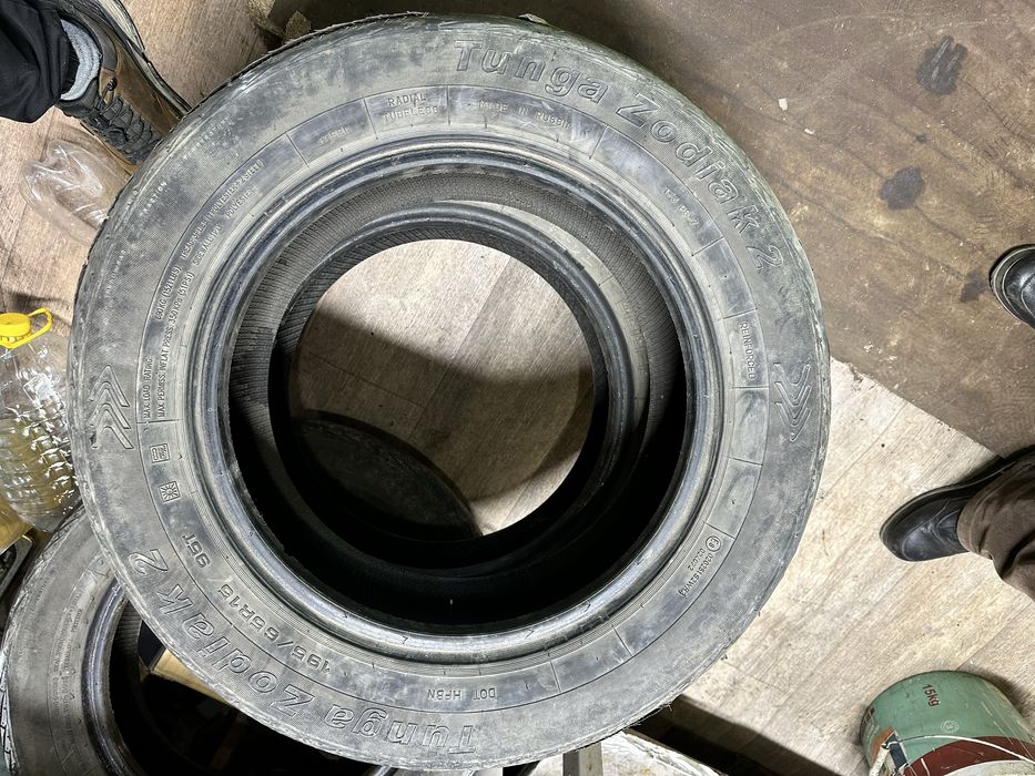 Продам шины ……….