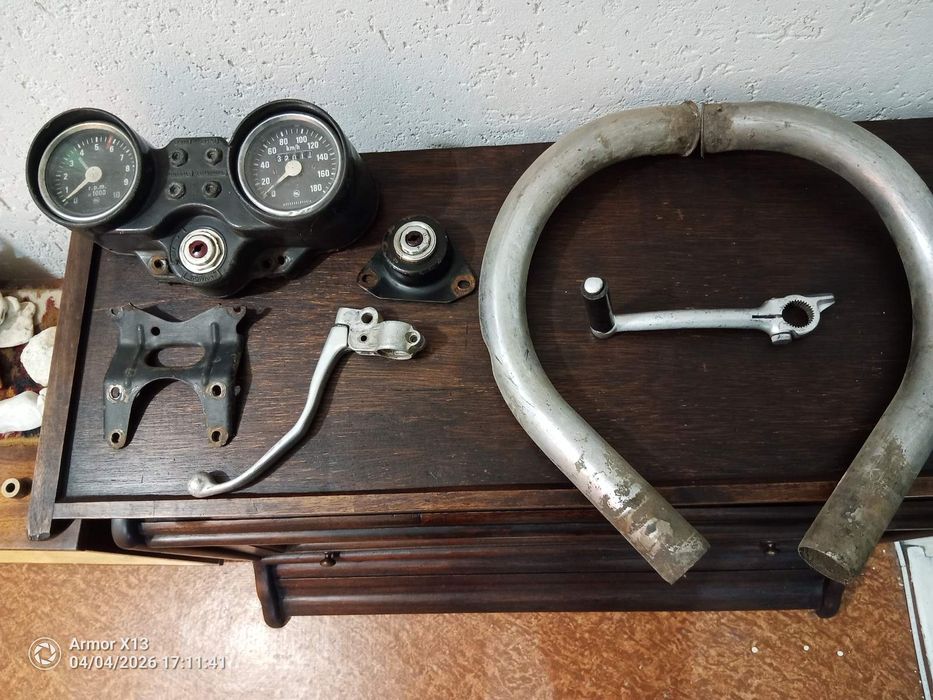 Части за Чз 350 Цени по договаряне!