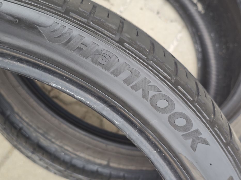 285 35 22 Hankook