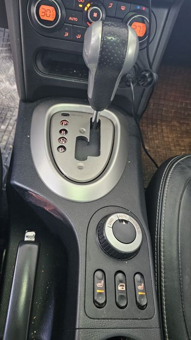 Vand Nissan Qashqai +2, 4x4,150 cp, motor 1995 diesel