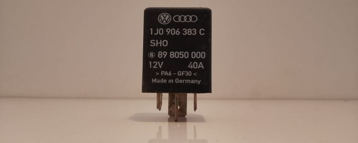 Releu  pompa 1J0906383C Volkswagen VW Golf a 4-a generatie