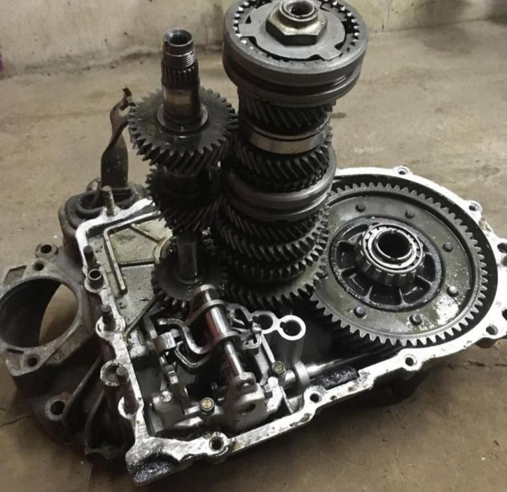 Ремонт МКПП лада и двигателей