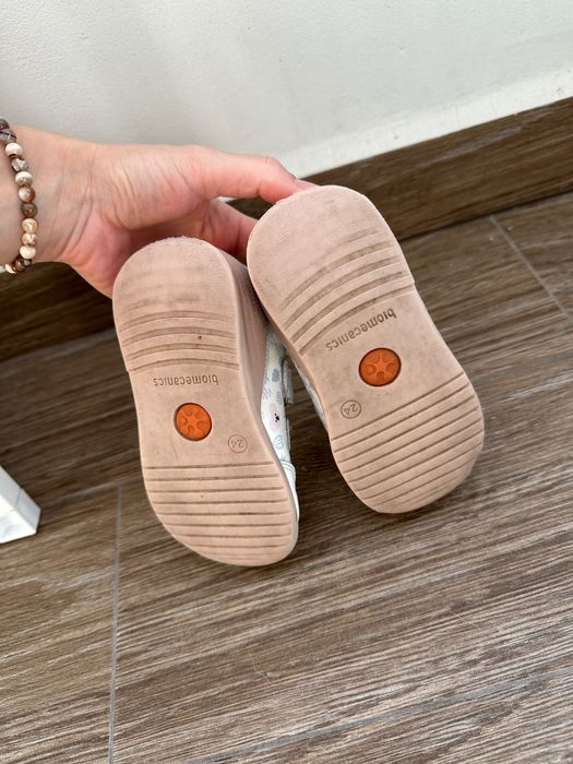 Обувки Biomecanics 24н