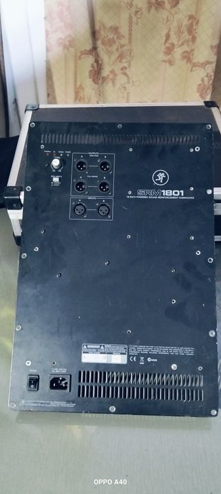 Amplificatoare defecte mackie