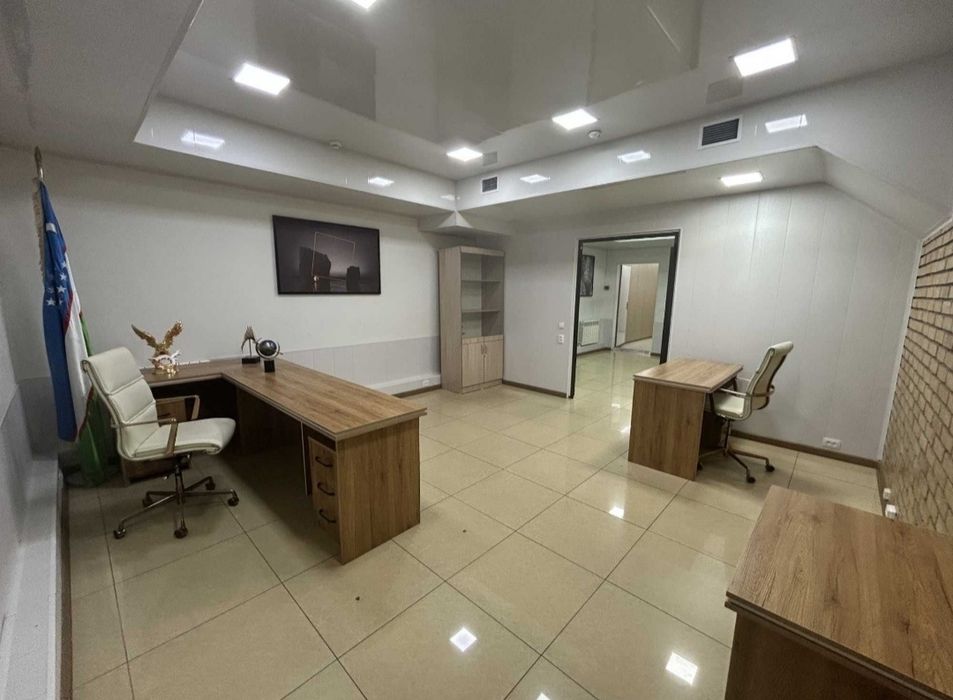 Аренда Офиса 190 м2. Бизнес центр подвал на Ц-6! Первая линия. Срочно!