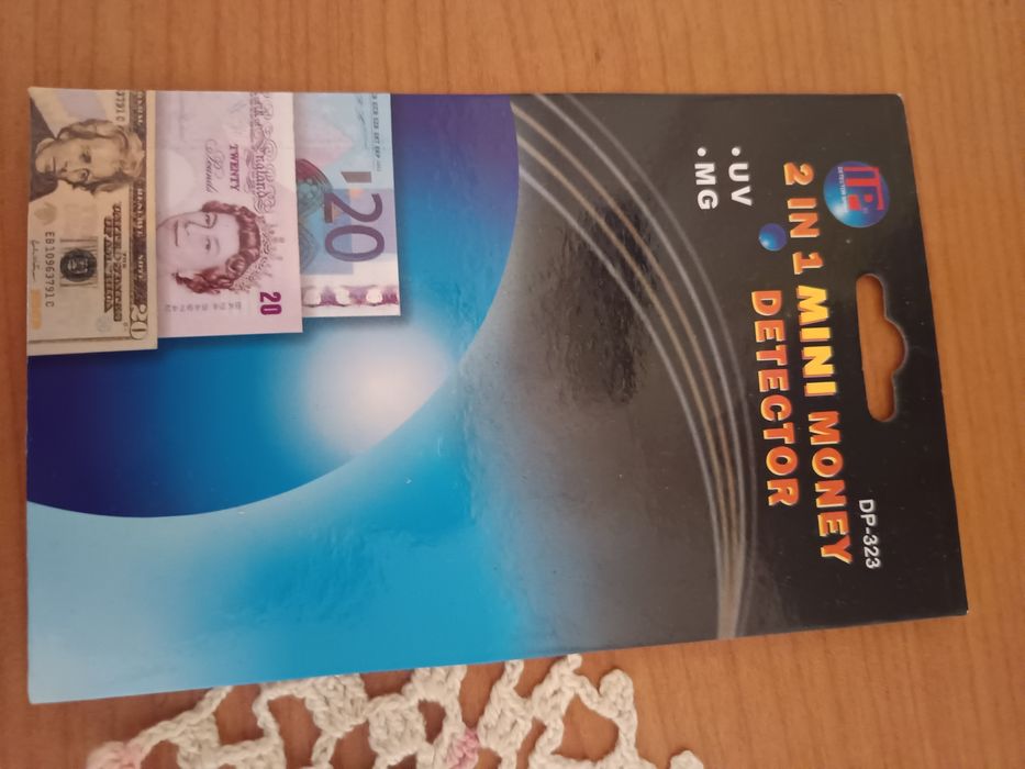 Продавам детектор за банкноти.