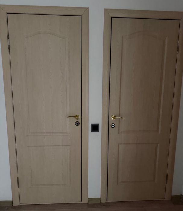 продам двери межкомнатные