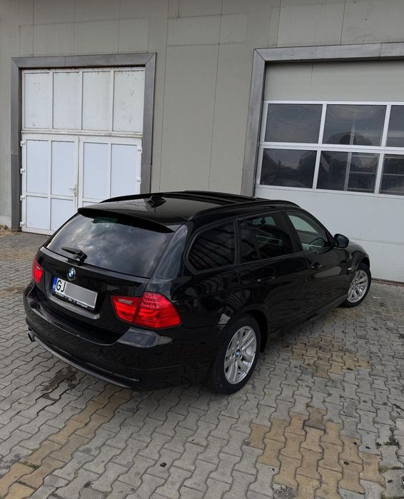 BMW seria 3 320D  e91  Xdrive