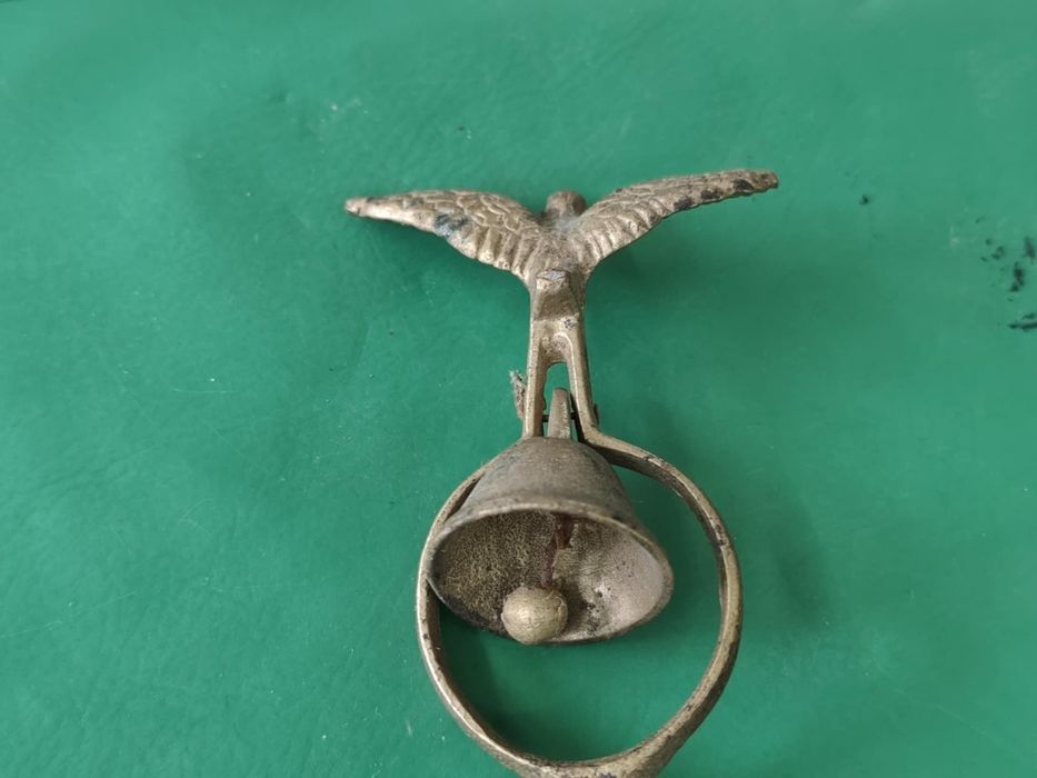 ЗВЪНЧЕ КАМБАНКА НАКИТ ЗА КОН Сбруя Старинна Бронз Орел Апликация