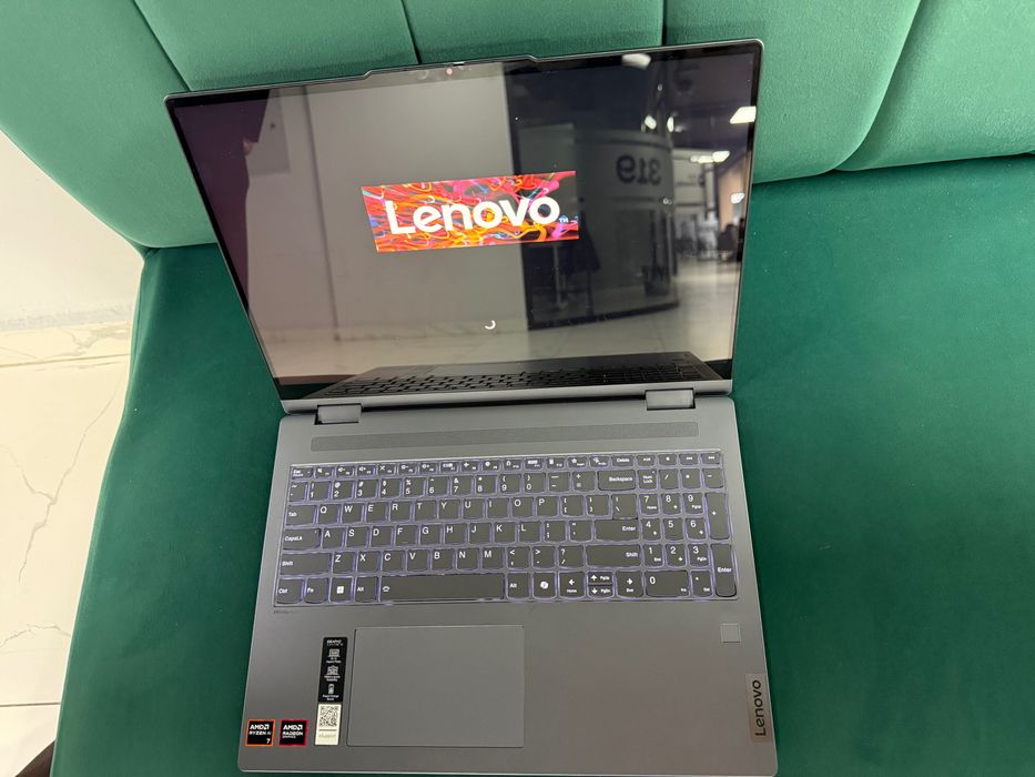 Lenovo IdeaPad 5 2-in-1 (16AHP9)