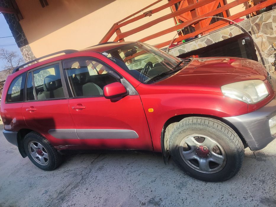 Toyota RAV4 2.0 D-4D Diesel 2003 - Înmatriculată, ITP valabil