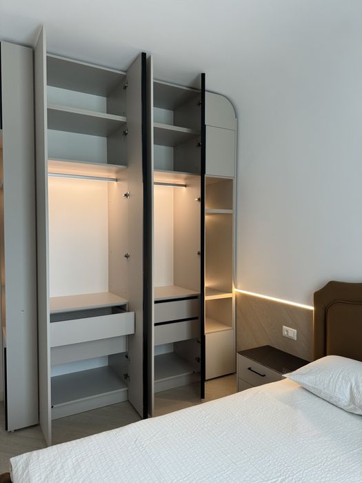 Apartament 2 camere + parcare subteran de inchiriat in Cortina North !!