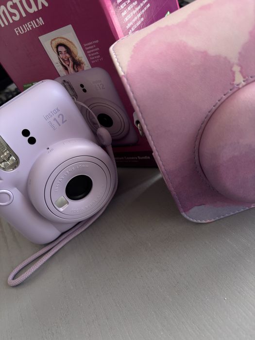 Instax Mini 12 новый + чехол в подарок +