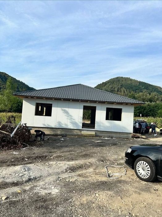 Case din structură metalică sunt cunoscute pentru avantajele sale, pre