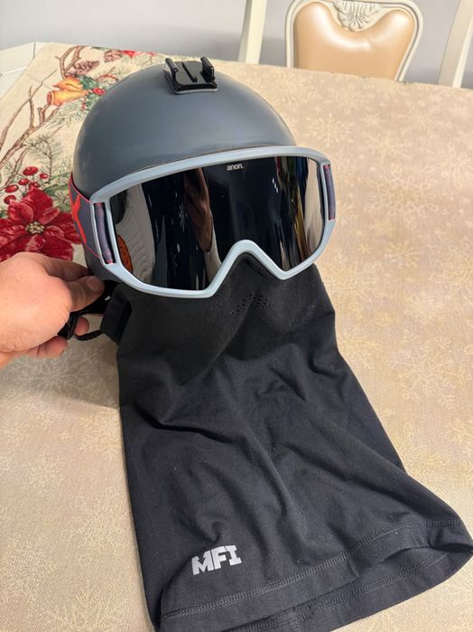 Casca schi/snowboard ANON+ ochelari si cagula Bonus