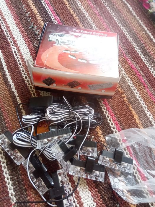 Megalka ko'k pultli yangi